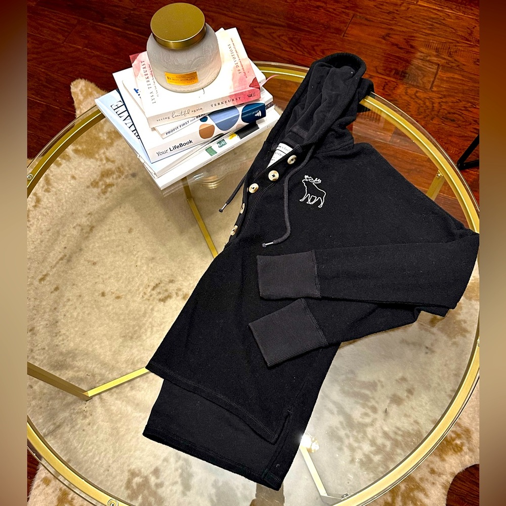 Abercrombie & Fitch Pullover